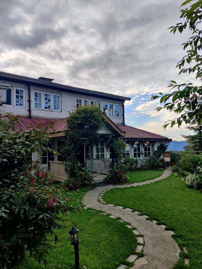 Springfields - A Heritage Palace Since 1902 Шимла Экстерьер фото